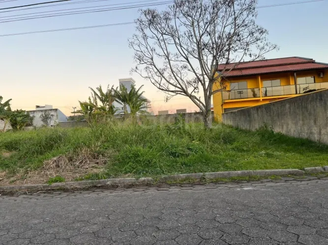 Terreno para Venda em Florianópolis, Carianos