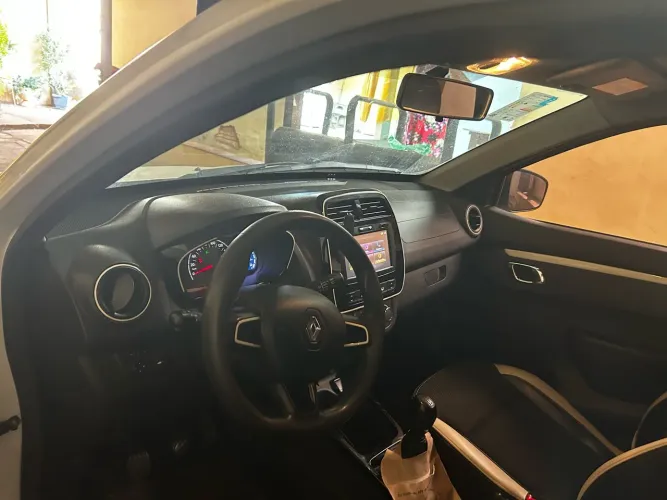 Renault Kwid Intense 1.0 Flex 12V 5P Mec. 2018