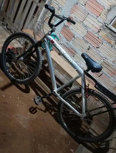 vendo essa bicicleta