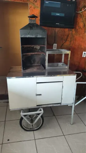 Carrinho de espeto