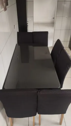 Mesa de Jantar com 06 cadeiras