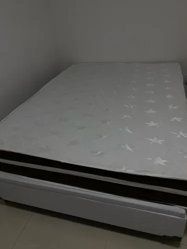 Cama box de casal com baú + colchão