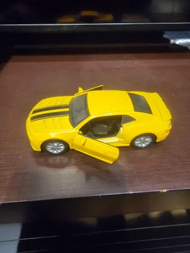 Carrinho de metal