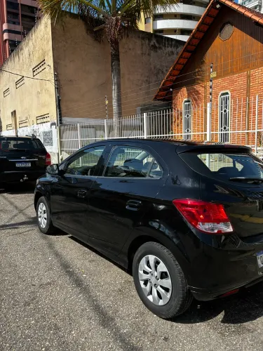 Chevrolet Onix Hatch LT 1.0 8V Flex Power Mec. 4P 2015