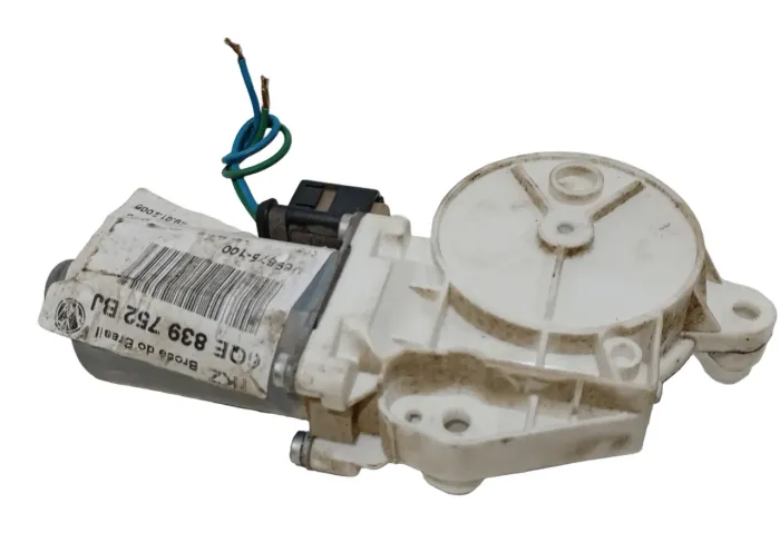 Motor Vidro Limpador Parabrisa Tras Direito Vw Polo 2008/12