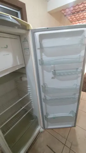 Geladeira Frost free