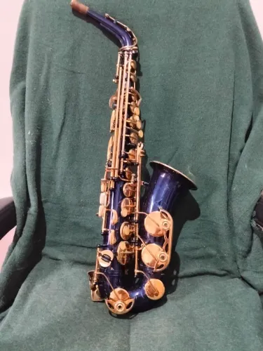 Saxofone Alto Eb - Weril Spectra A932 (Semi-novo)