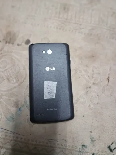 celular lg.nao sei o defeito nem o modelo