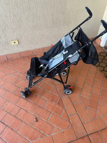 Carrinho de bebê