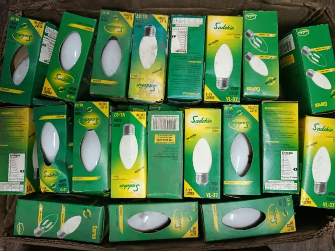 Caixas de Lâmpadas decorativas