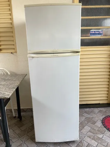 Geladeira Eletrolux Double Dc360