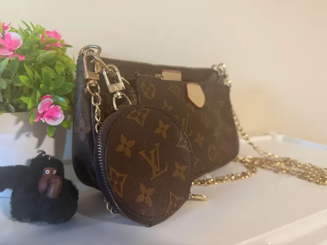 Bolsa lv