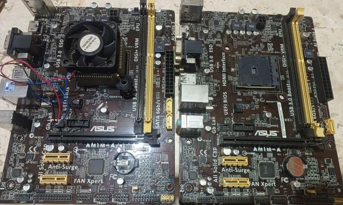 2 Placas Mães Asus FS1B e Processador Athlon