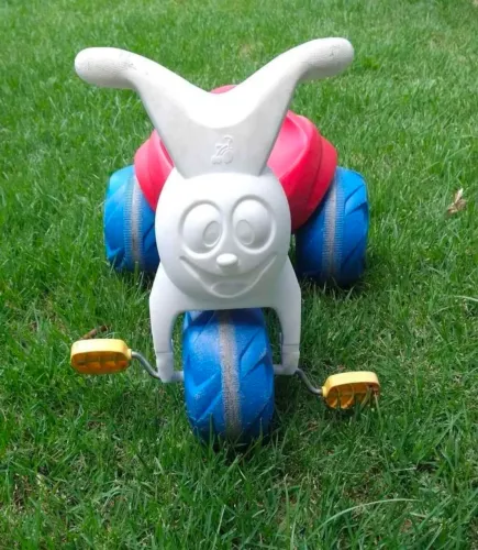 Vendo motoca bandeirantes