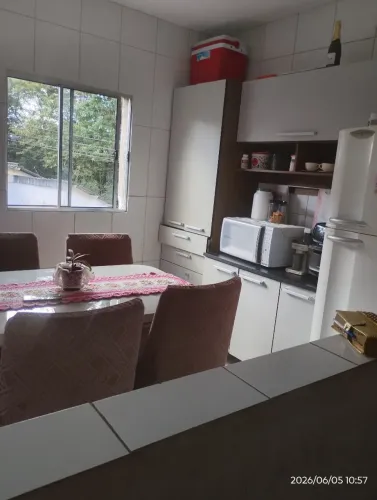 Vendo uma casa