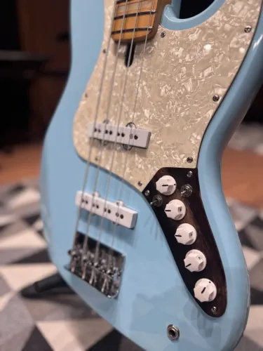 Baixo Garcias jazz Bass
