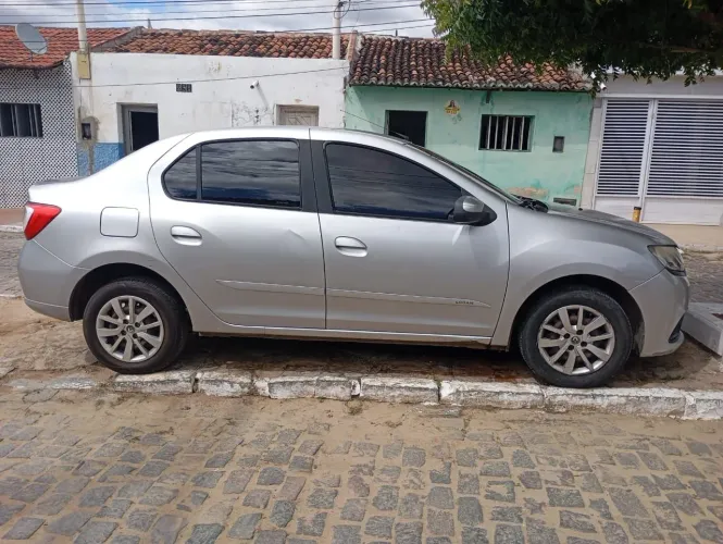 Renault Logan Expres./exp. UP Hi-flex 1.0 16V 4P 2014