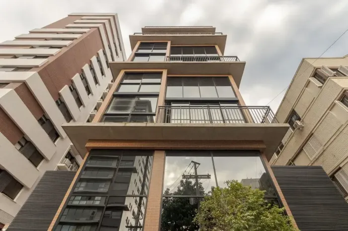Imóvel à venda com 81 m2, com 3 quartos, 1 suíte, 2 vagas no Mont Serrat - Porto Alegre -