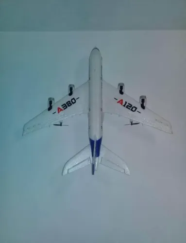 Aeromodelo XK