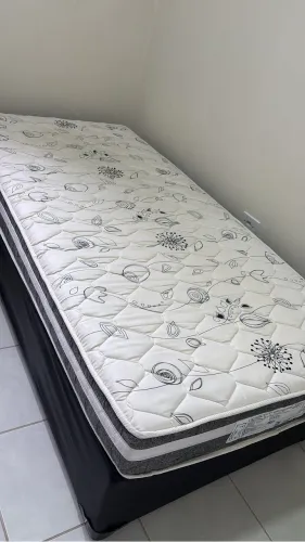 Cama solteiro kink