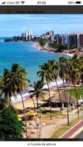 Aluga se quarto/sala a 100 metros da praia de Jatiuca