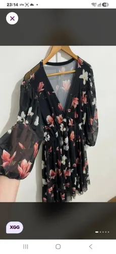 Vestido floral tule