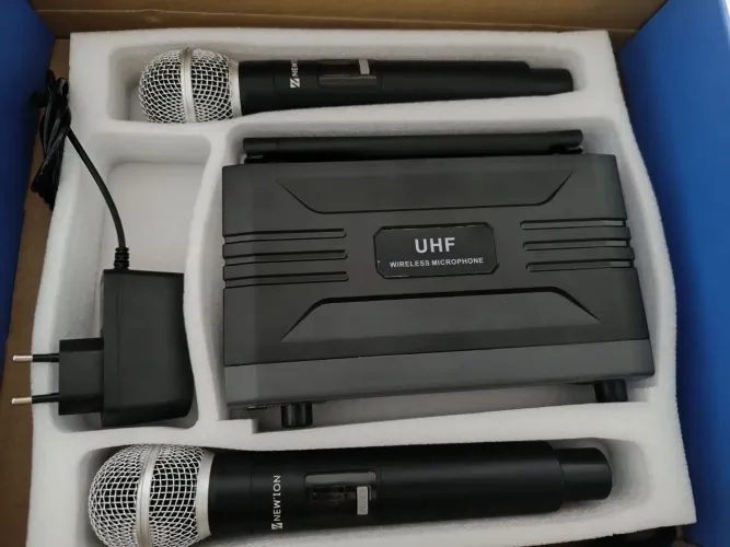 Vendo par de microfones sem fio zero