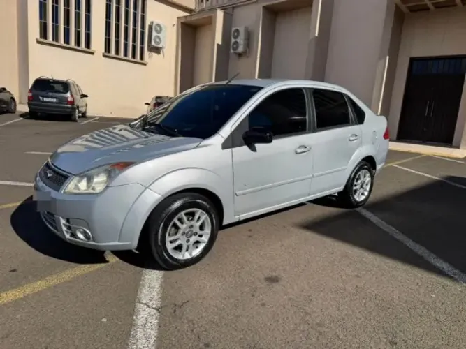 Ford Fiesta Sed. 1.6 8V Flex 4P 2010
