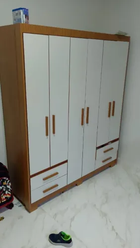 Guarda roupa