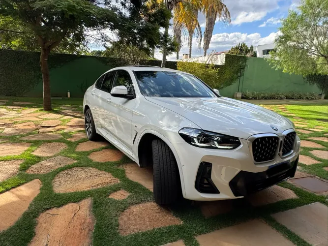 BMW X4 Xdrive 20I M-sport 2.0 TB 184cv AUT 2025