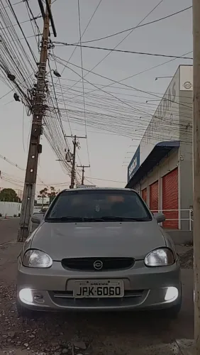 Chevrolet Corsa Sedan Super Milenium 1.0 MPFI 16V 2002
