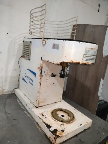 Batedeira industrial 12lt