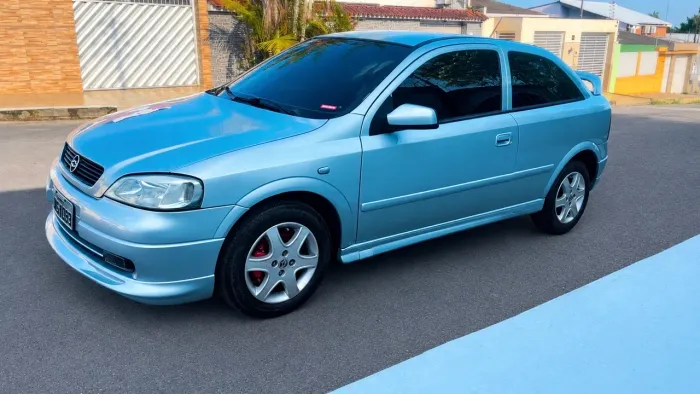 Chevrolet Astra 2.0/ CD/ Sunny/ GLS 2.0 8V 3P 2000