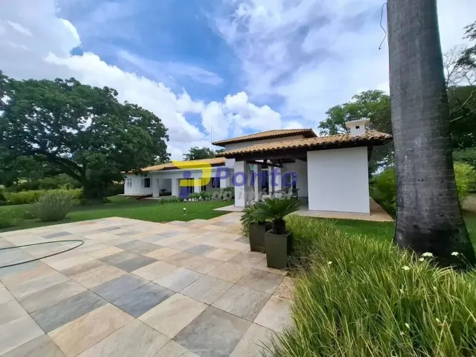 Casa no Condomínio Amendoeiras em Lagoa Santa/MG.