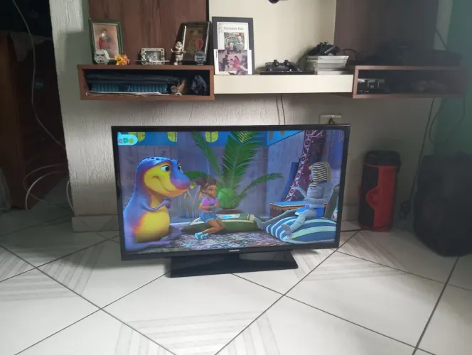 TV Samsung 40 polegadas não é smart funcionando perfeitamente