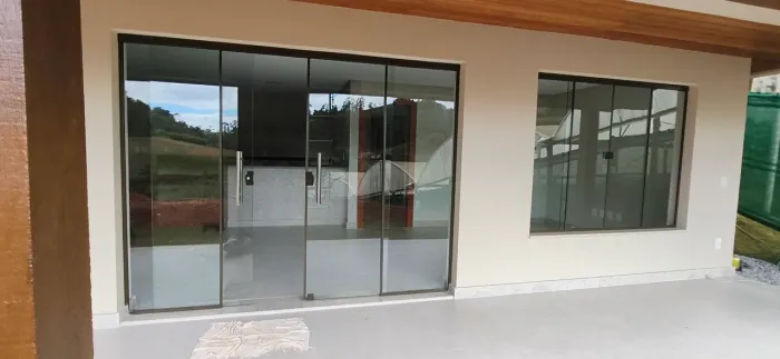 Casa em Aracê