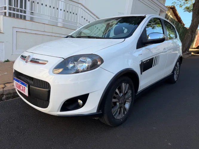 Fiat Palio Sporting Dualogic 1.6 Flex 16V 5P 2013