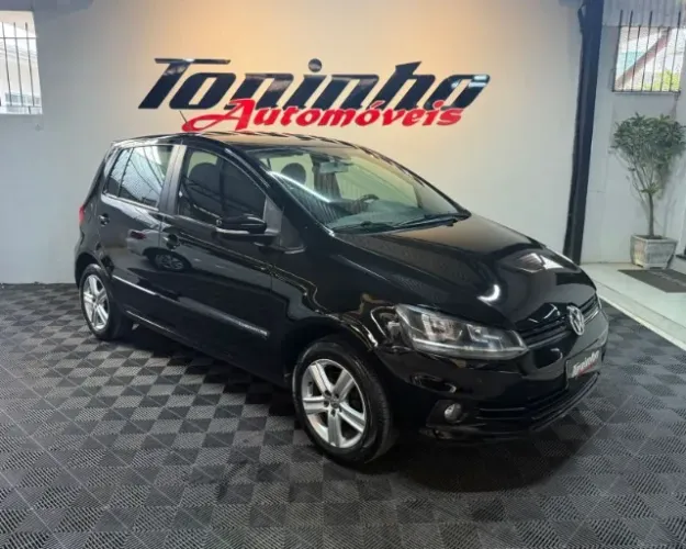 Volkswagen Fox Comfortline 1.0 Flex 8V 5P 2015