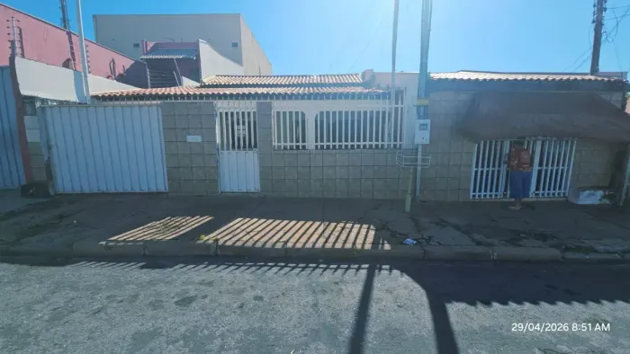 casa, com ponto comercial e energia solar 1.100kva