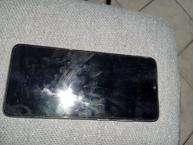 Moto E22 