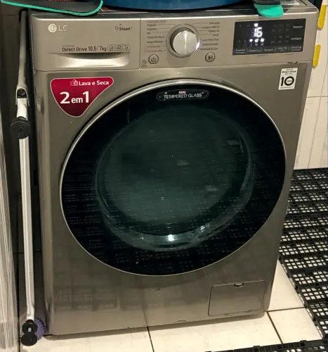 Lava e Seca LG