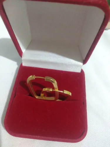 Brinco de ouro