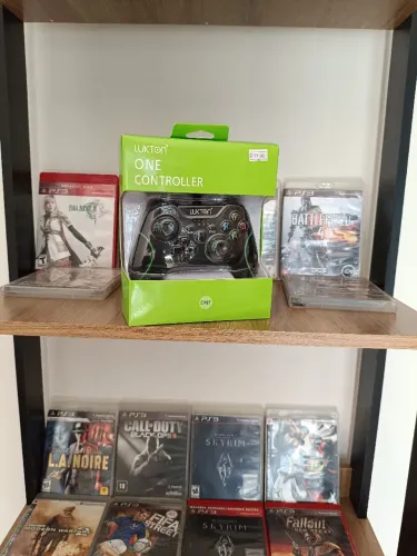 Controle para Xbox one/Pc /séries s com fio