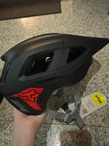 Capacete MIPS - fox