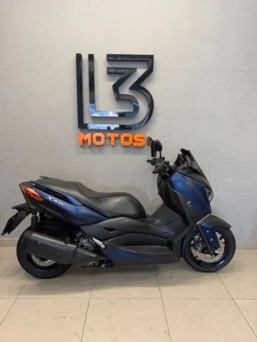 YAMAHA XMAX 250 ABS