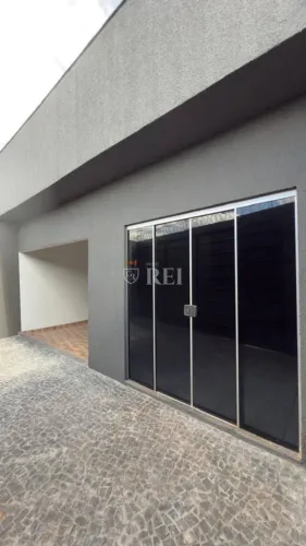 Casa com 3 quartos, Residencial Veneza - Rio Verde