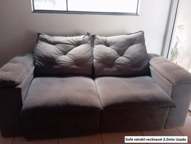 Sofa retrátil reclinavel 2.0mts $699,00 A vista 12x 68,15 no cartão de crédito