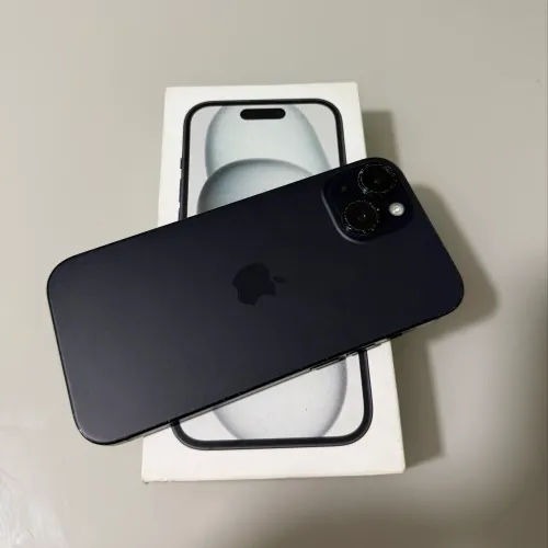 iPhone 15 - 128GB