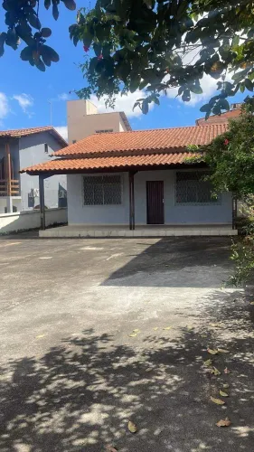 Casa linear com 3 quartos e 2 banheiros para Venda 118 m² de área construída, Venda Nova,