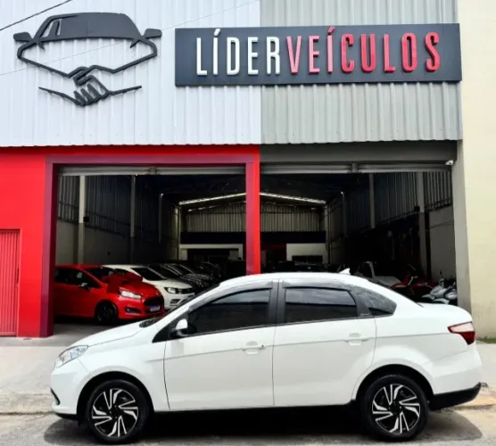 Fiat Grand Siena Attrac. 1.4 EVO F.flex 8V 2018